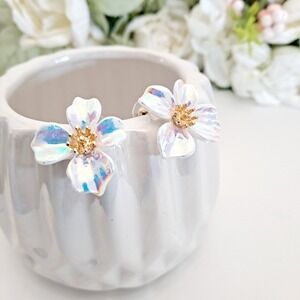 Gold white Flower Stud Earrings Dainty iridescent Boho cottage Jewelry 💖